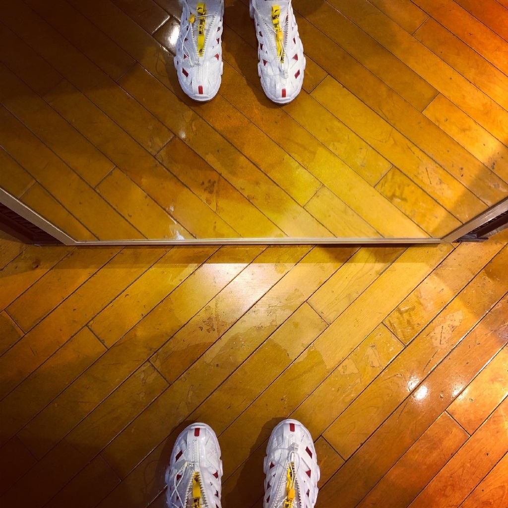 安踏三款时装鞋上市！外形夸张，最高999元，高端款你买账么？