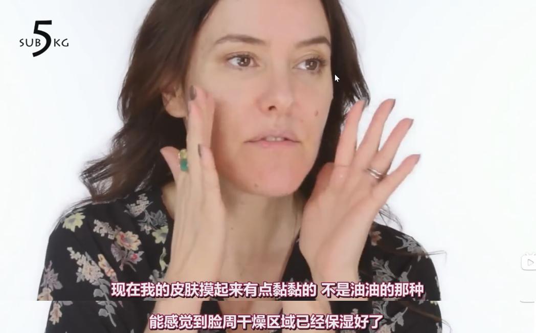 为什么有人化妆后脸上很油亮,为什么有些人化妆皮肤会变差