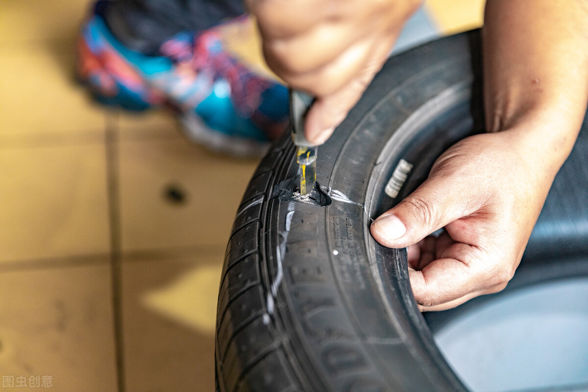 湖南小伙摆摊半年赚多少钱,湖南小伙一年狂赚80亿完整版