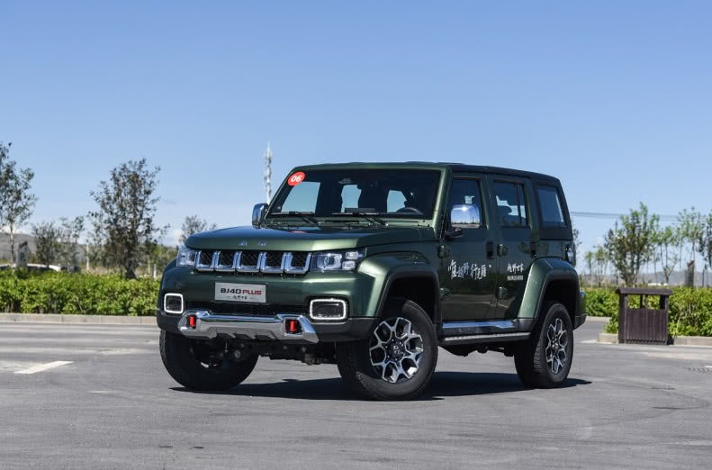 想撩妹的表现有哪些,想撩妹一定要学会骑摩托车