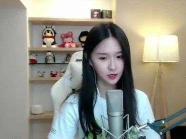 从美女出卖色相求土豪打赏到董明珠带货过百亿，直播主流化简史