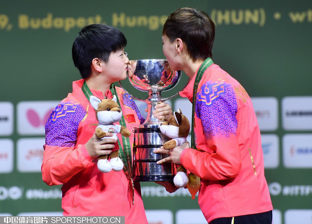 李晓霞为什么被称为李大锤,李晓霞为啥叫李大锤