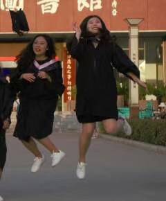 恐怖电影鬼片毕业照,鬼片恐怖毕业照拍摄现场