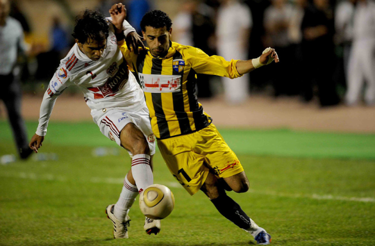 利物浦头号球星萨拉赫,萨拉赫被库尔图瓦破防