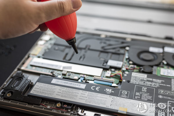 笔记本电脑风扇如何清理灰尘,笔记本电脑怎么清理灰尘