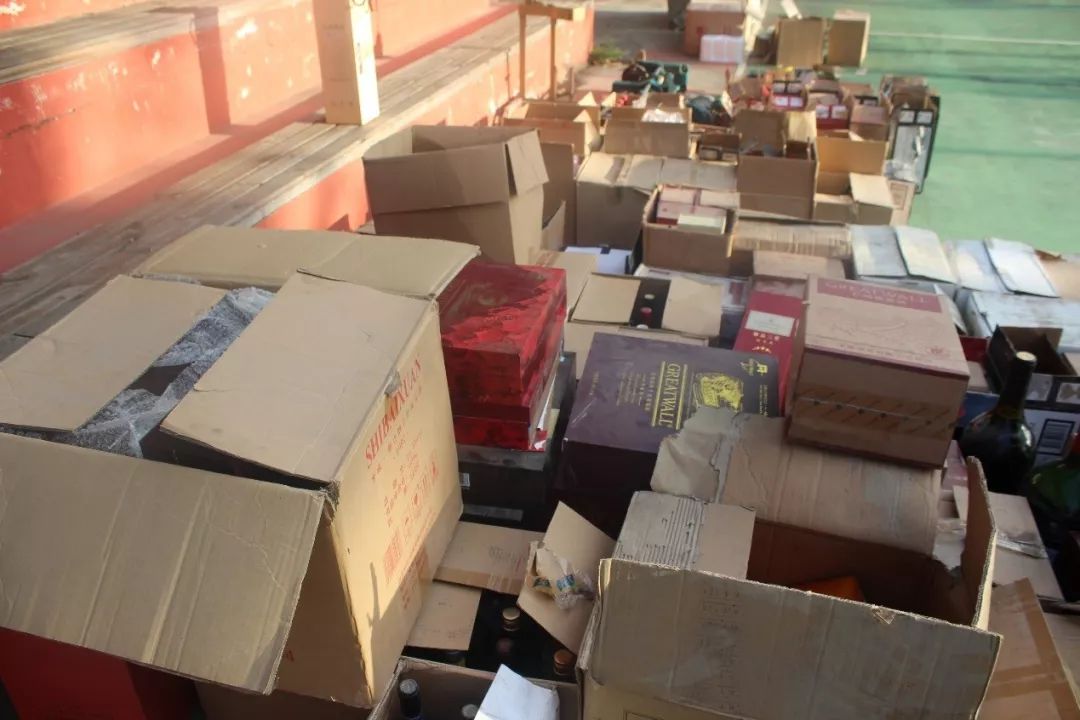 伪劣食品案件,涉嫌销售有毒有害食品罪1000万