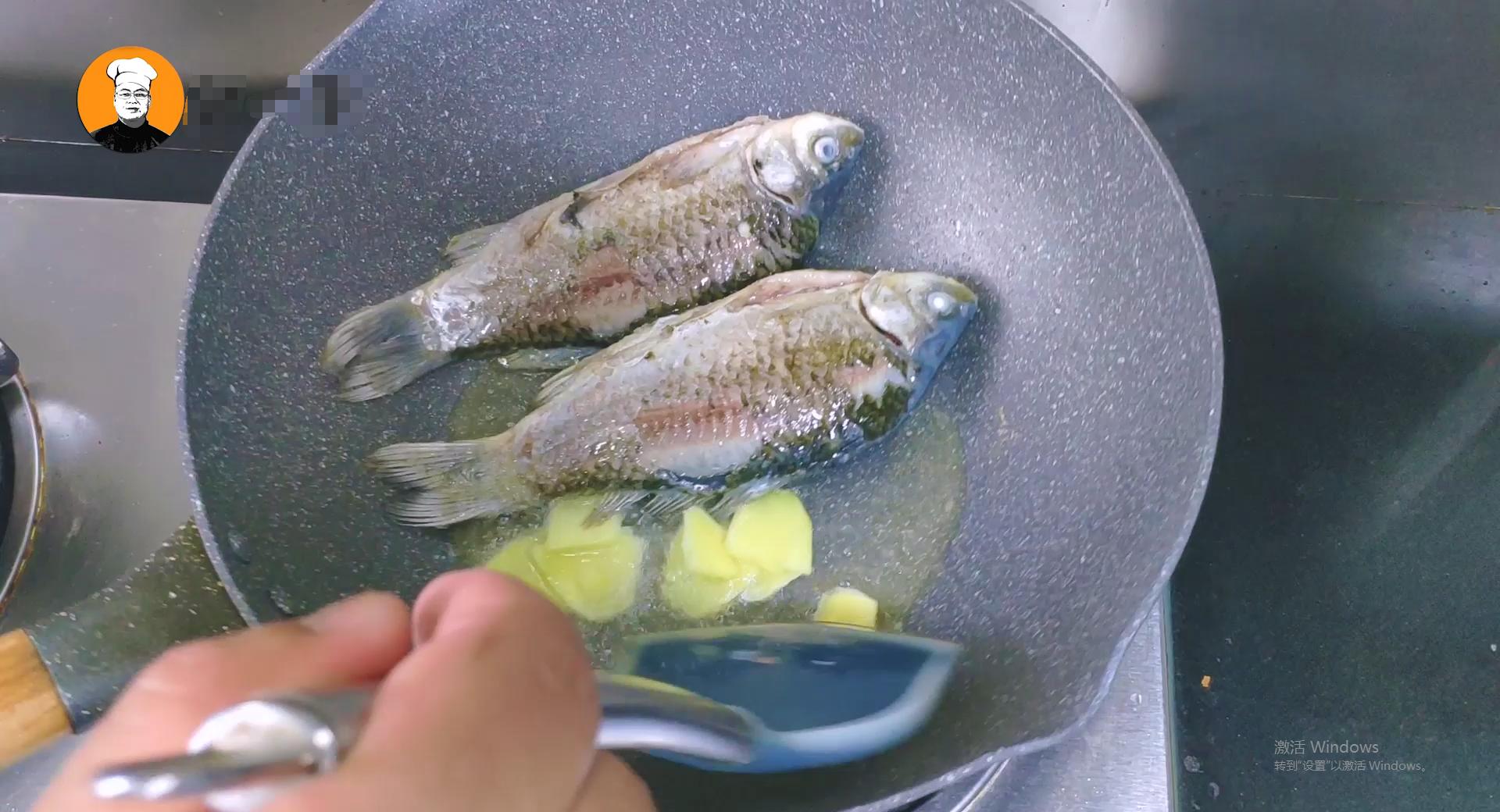 秋日进补来碗鱼羊鲜汤汁奶白,暖身汤鱼羊鲜的做法