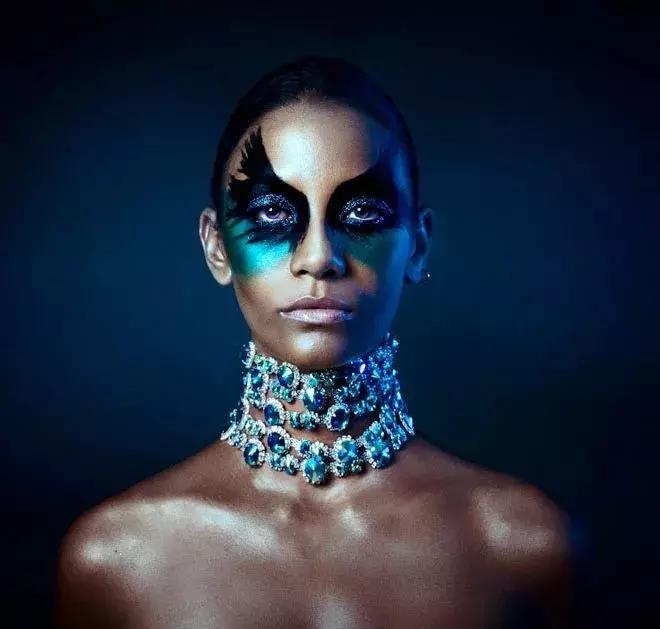 服装摄影作品欣赏,服饰的力量