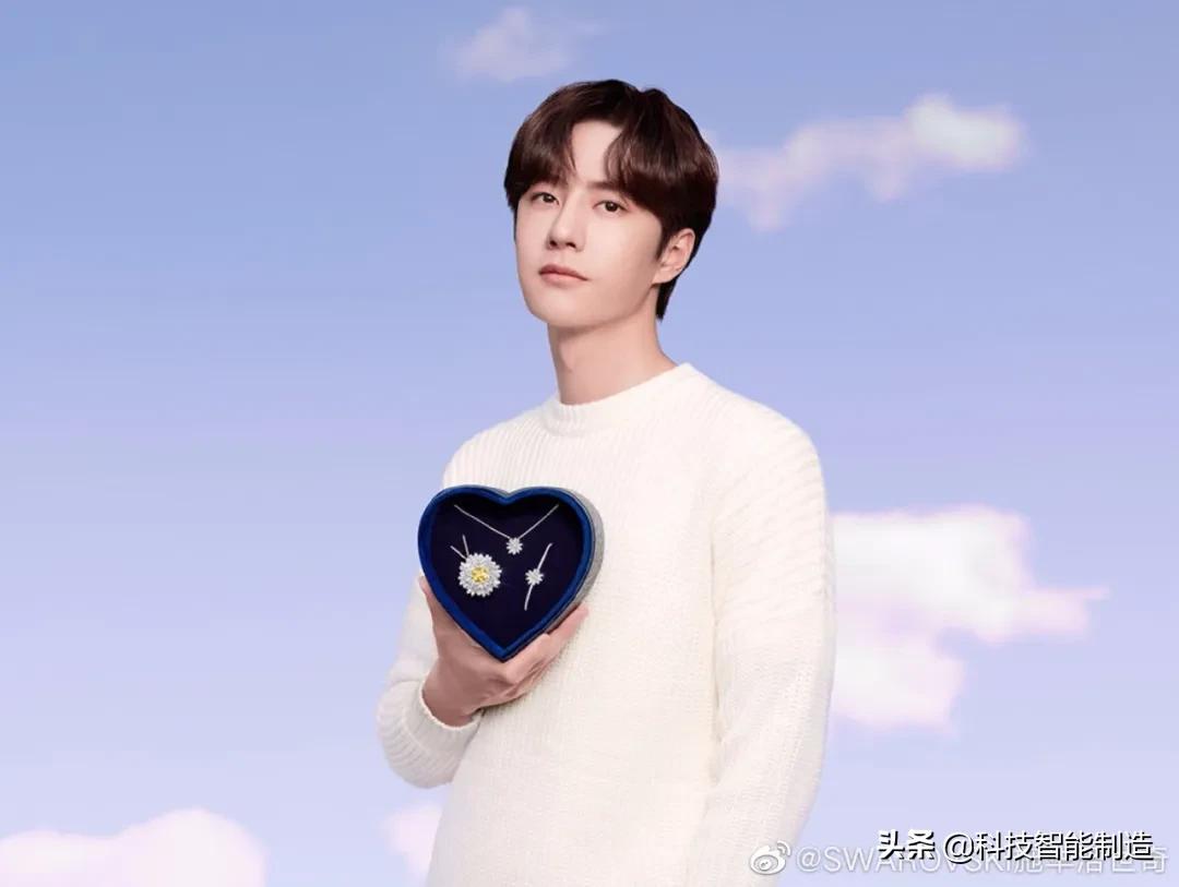 施华洛世奇到底是水晶还是玻璃,施华洛世奇价格高吗