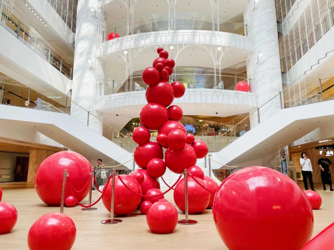 可看展、能出片、大折扣……这个长假，浦东这家商场掀起打卡热潮