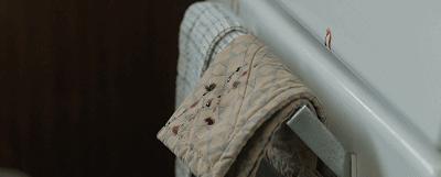 痴心妻子为“爱”绑架无知少女满足丈夫的施虐癖！