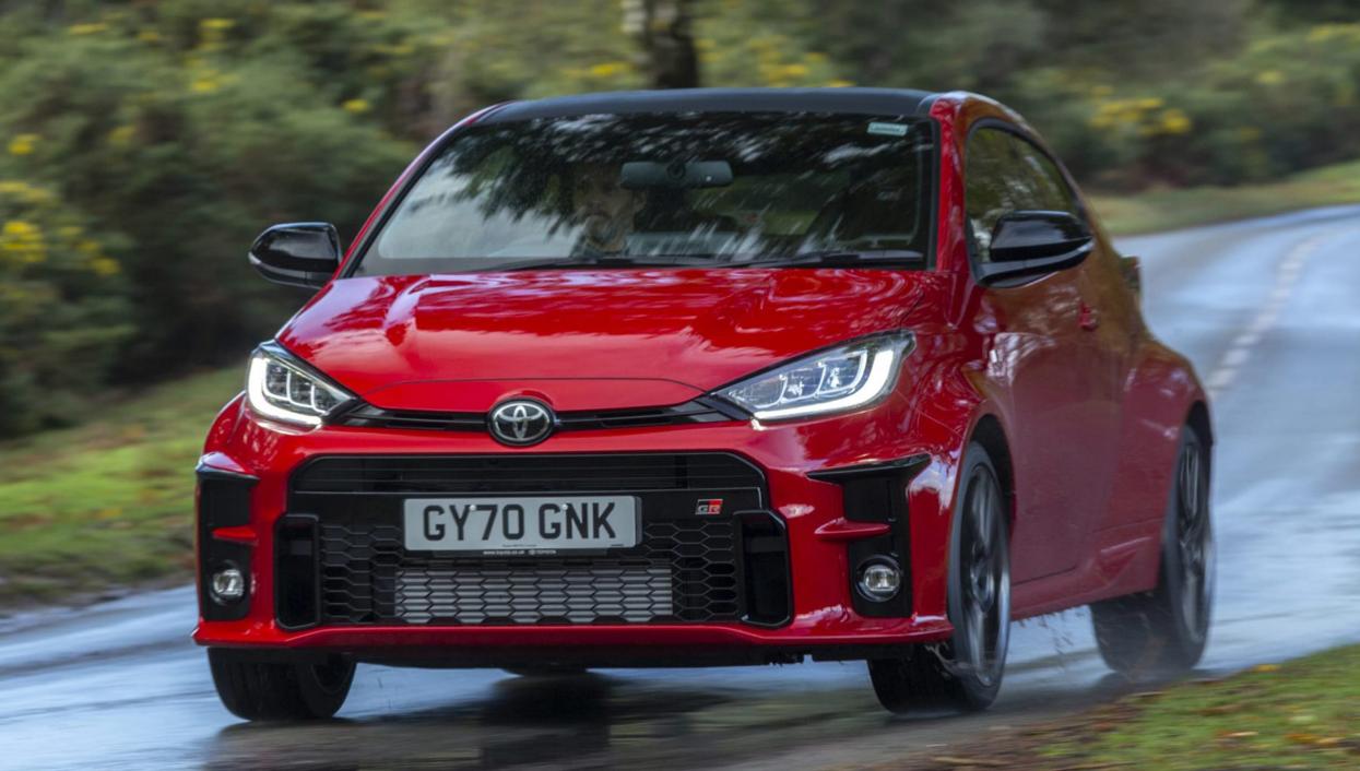 丰田雅力士混动第三代,丰田雅力士gr超燃视频