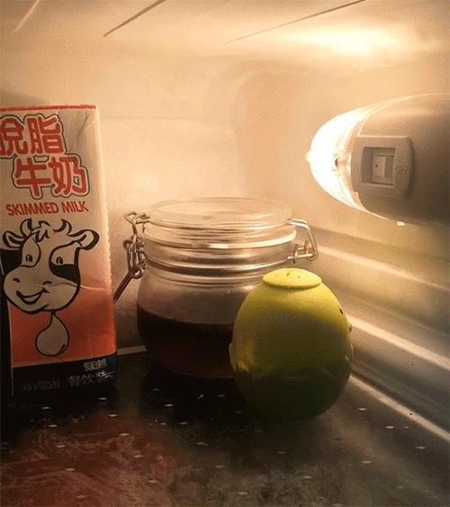 解决冰箱又臭又脏的方法,冰箱臭味严重怎么快速去除小妙招