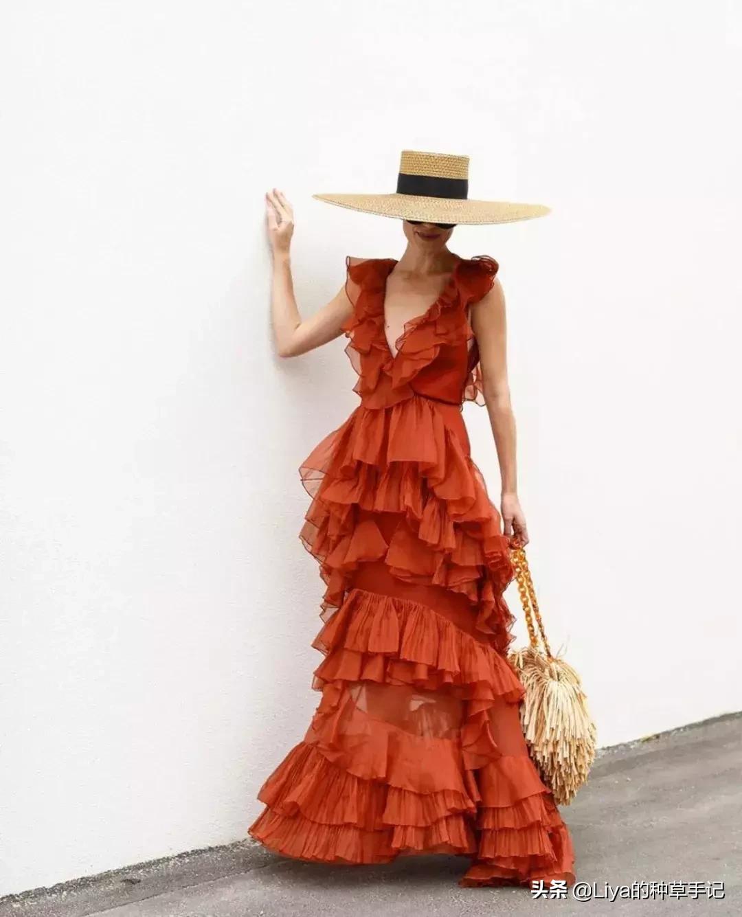 穿裙子这些雷区真的不要踩,穿裙子避开的五种最丑的鞋子