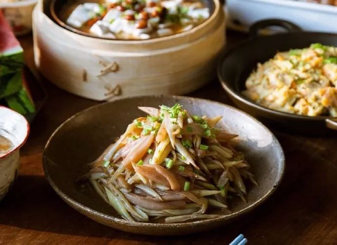 平凡来自伟大,从平凡到伟大