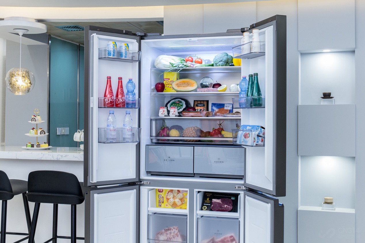 美的冰箱对开好还是四开好,美的635l是十字对开门冰箱测评