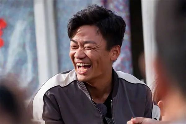 王宝强的小孩多大了长得怎么样,王宝强10岁儿子近照曝光