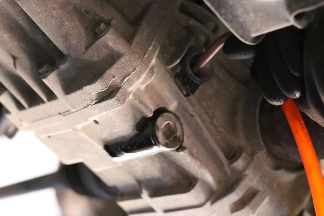 「情怀玩车」2005年老款CRV翻新复活日记，至死返生，终成神话