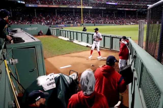 你的朋友会打棒球吗,朋友打棒球