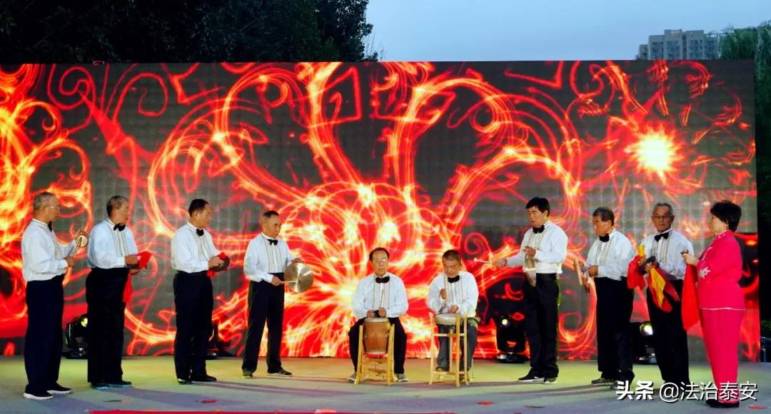 我为群众办实事民族团结一家亲,我为群众办实事听党话跟党走