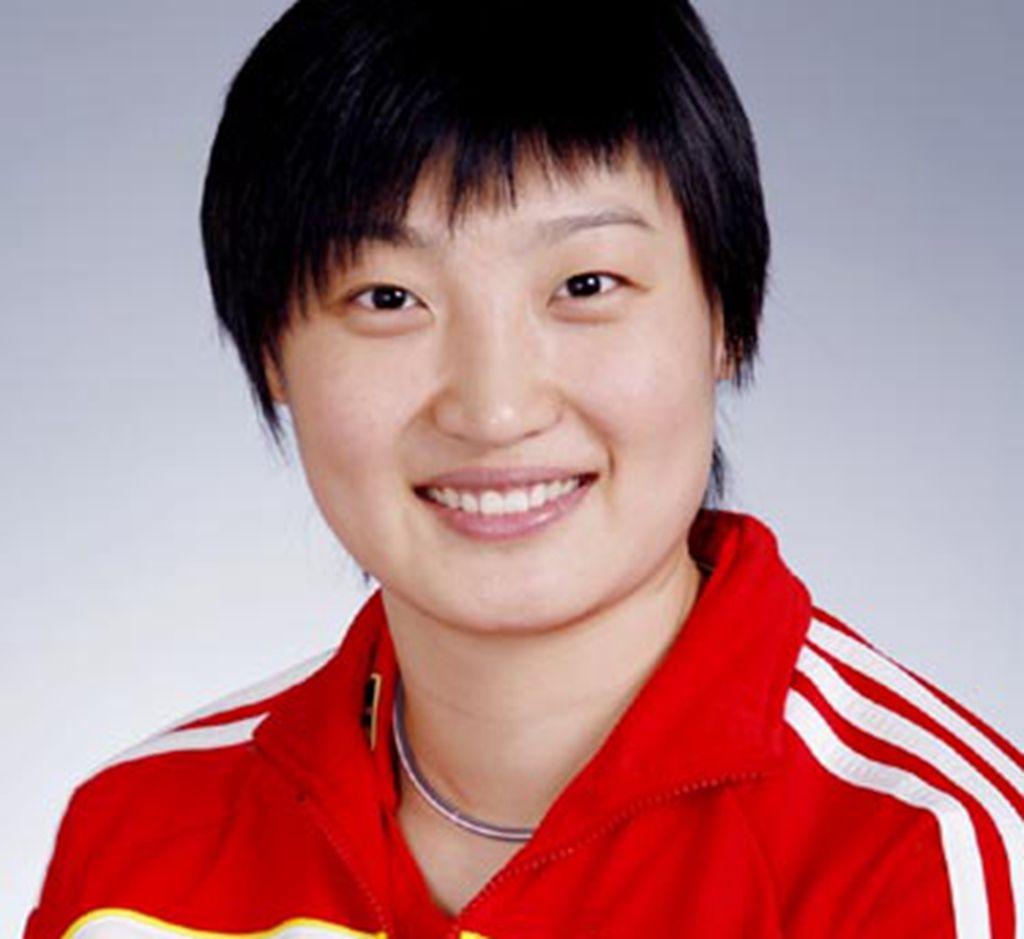 女排黄金一代杨昊,女排杨昊个人简介