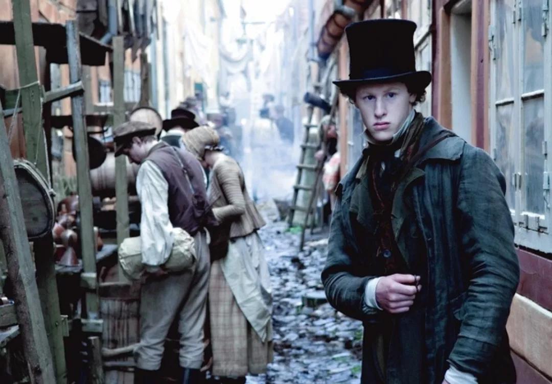 安徒生童话中枞树一生的经历,安徒生童话亚麻的一生