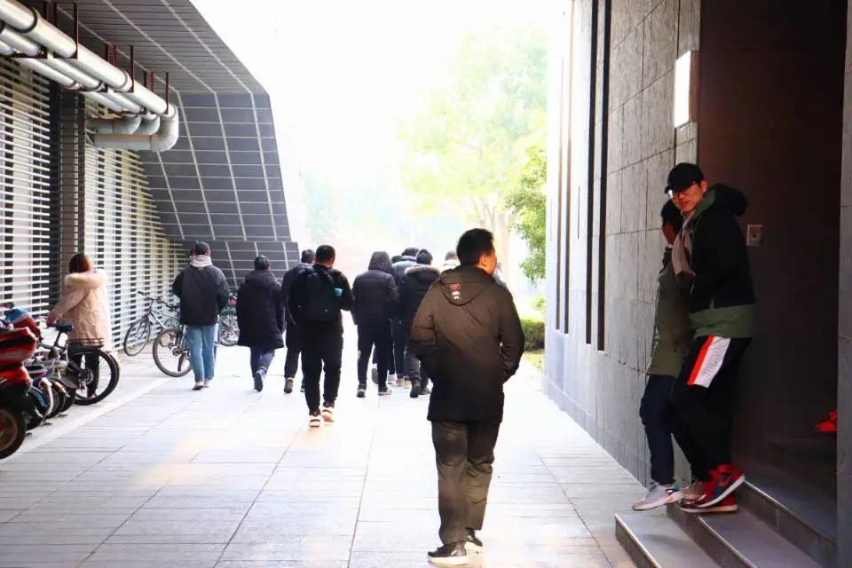 校园春季约拍,校园浪漫约会计划