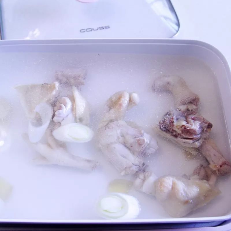 小雪节气为啥要吃火锅,小雪节气适合吃羊肉吗