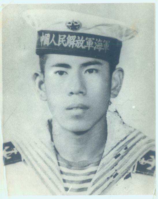 缅怀海军烈士,海军祭英烈