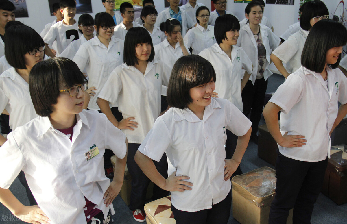 学生如果有自杀倾向,我们该如何进行干预?