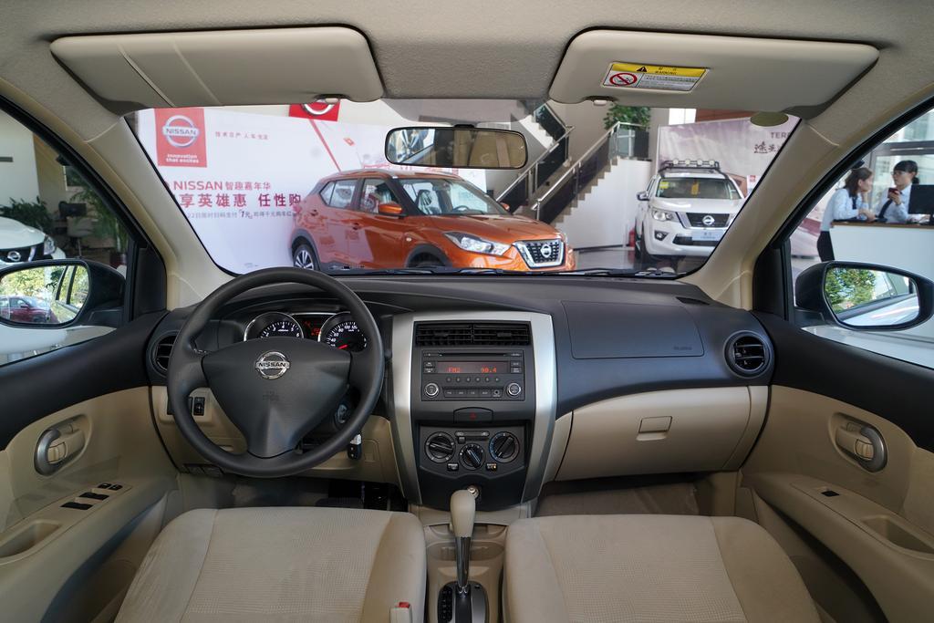 日产骊威二手空间,东风日产骊威1.6多少马力