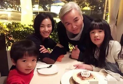 做微商没什么丢人的,告诉你做微商可以赚钱吗