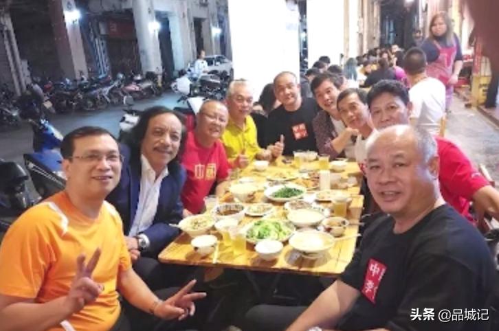 梧州必吃小吃,广西梧州小吃美食一条街