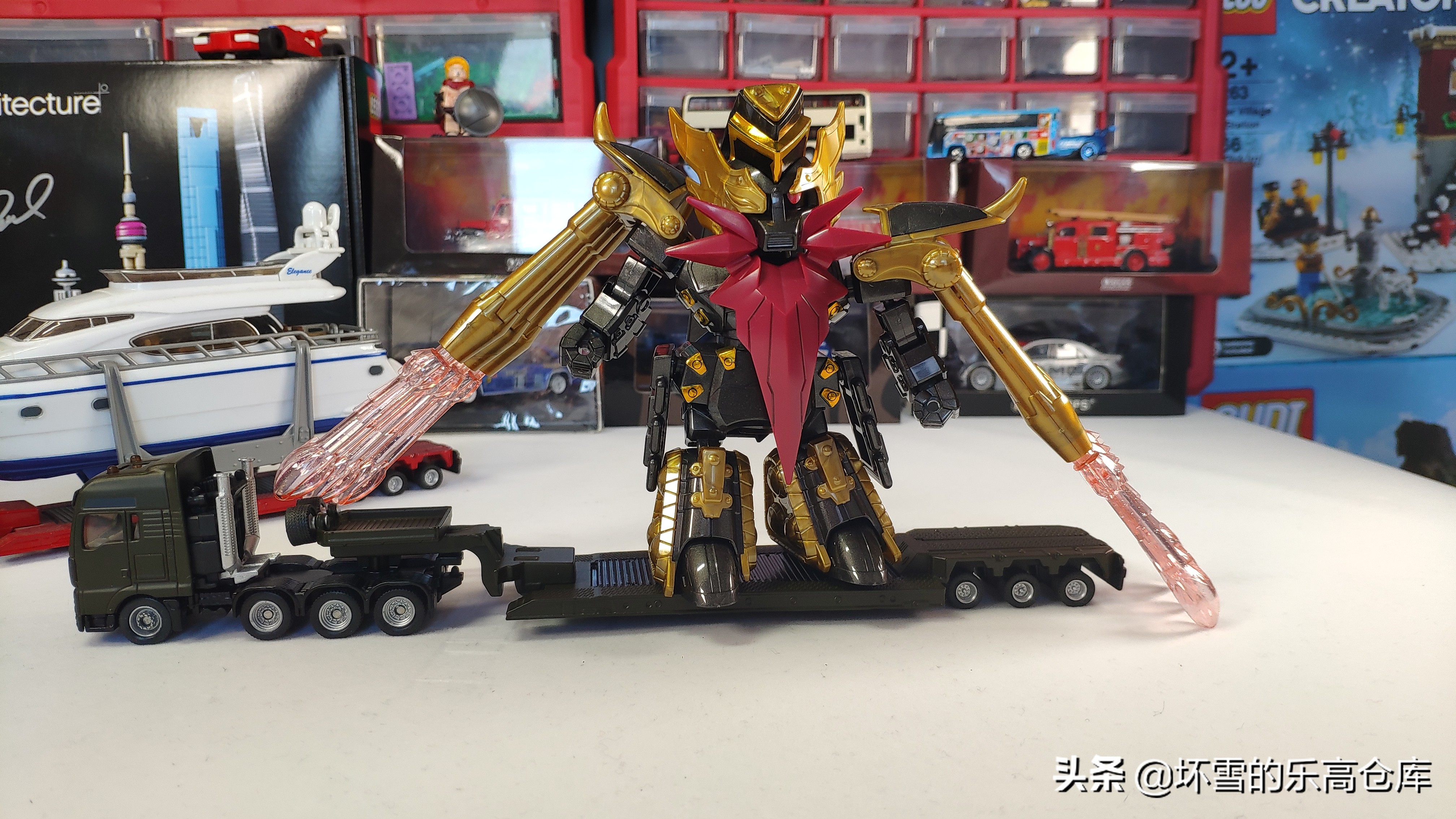 用HO比例车模运输钢铁洪流：SIKU模型豹2坦克运输卡车