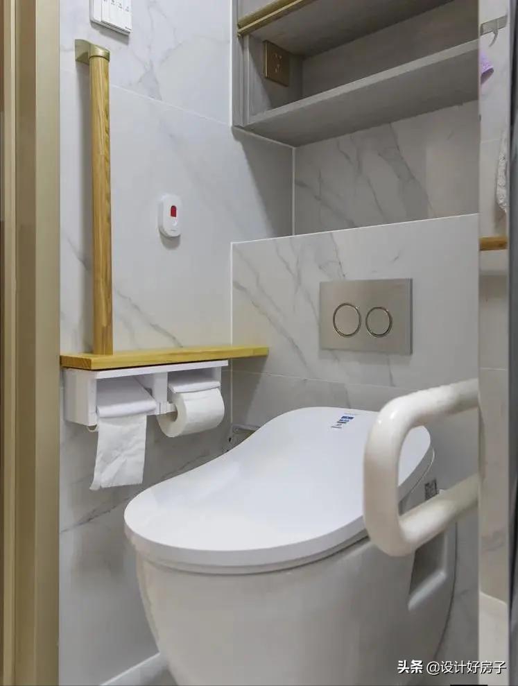 答应我，别把中国老人扔在小次卧了