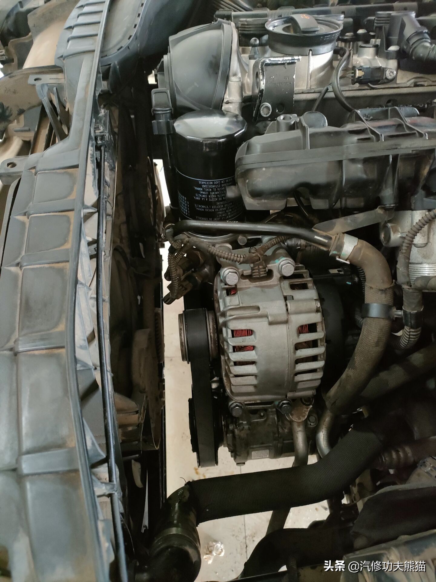 挑战奥迪A6低油耗,2009款奥迪a6l2.0t烧机油严重吗