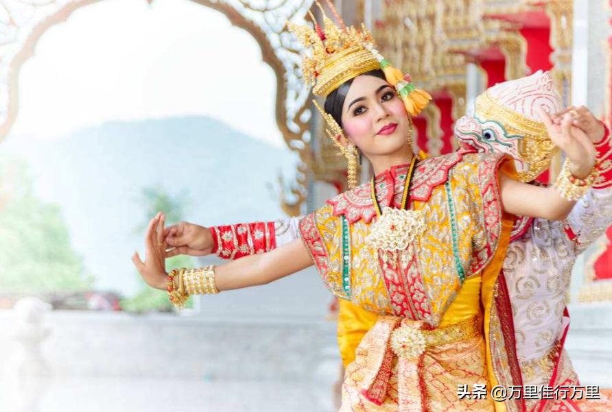 现在去泰国能赚到钱么,去泰国旅游可以买些什么东西