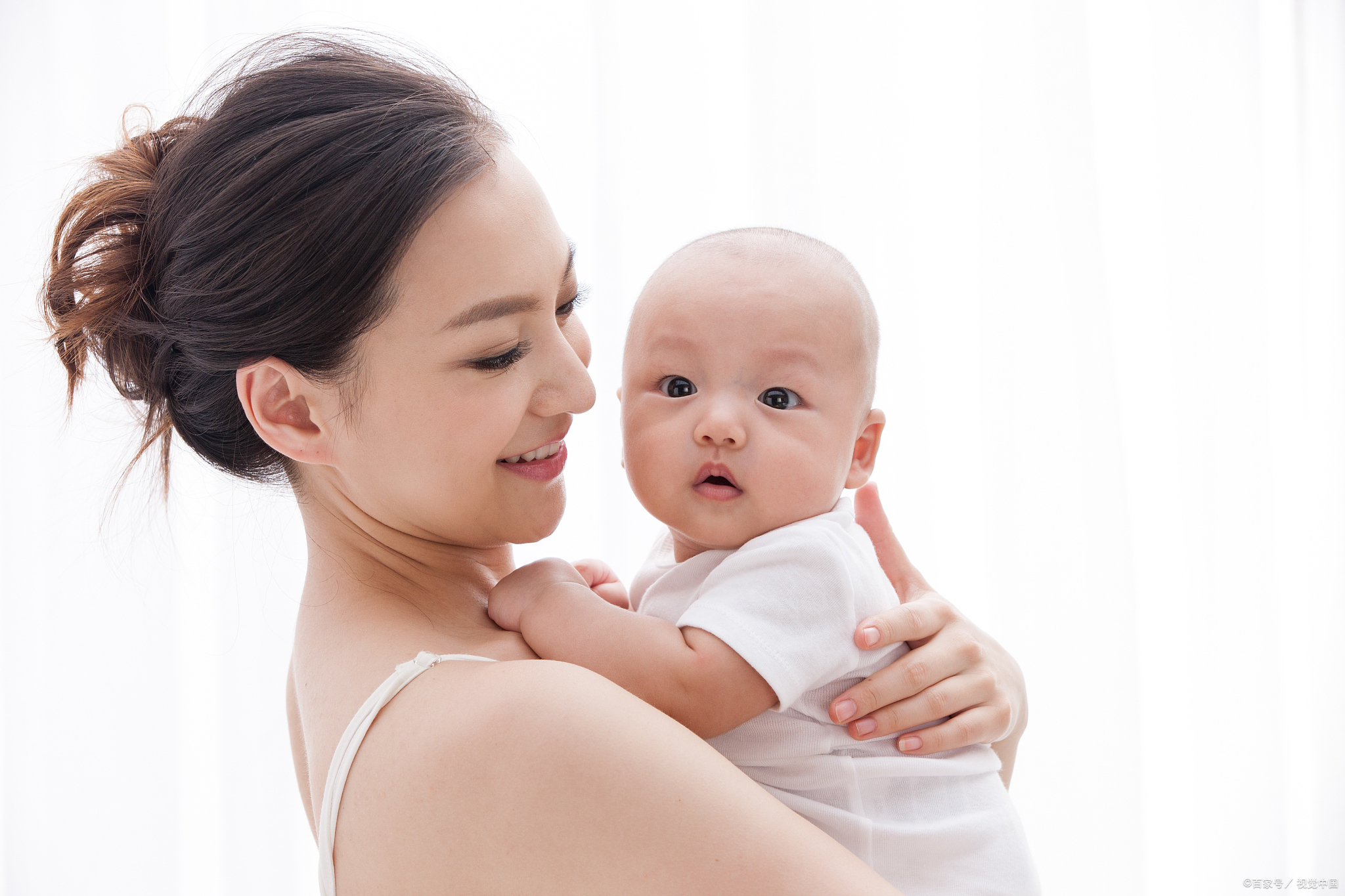 产后妈妈缓解腰痛,产后新妈妈逃不掉的的五大痛楚