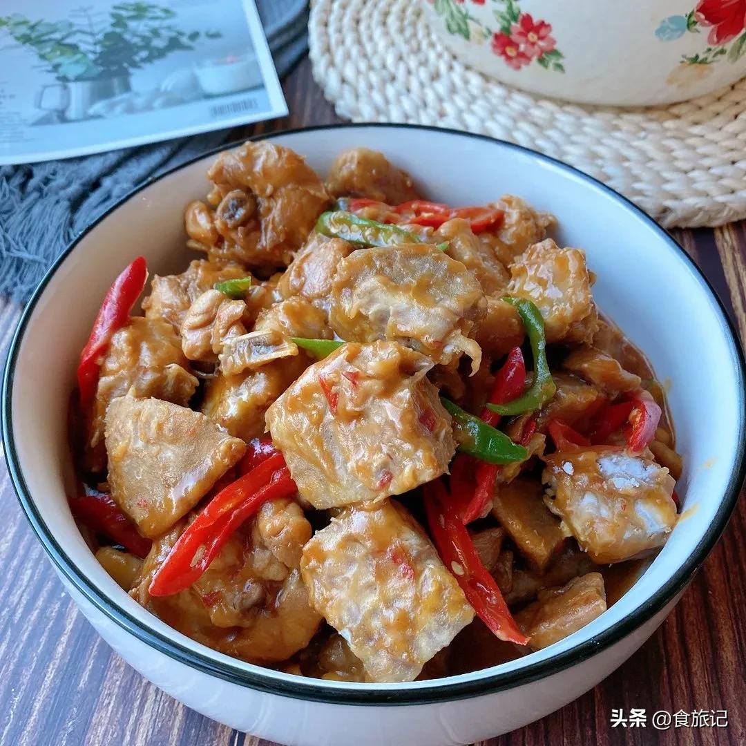 荔浦芋头甜品甜而不腻,家庭简单荔浦芋头的甜品