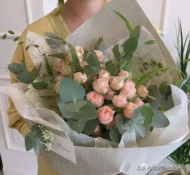 玫瑰花从1到99朵的花语是什么,1到19朵玫瑰花语是什么