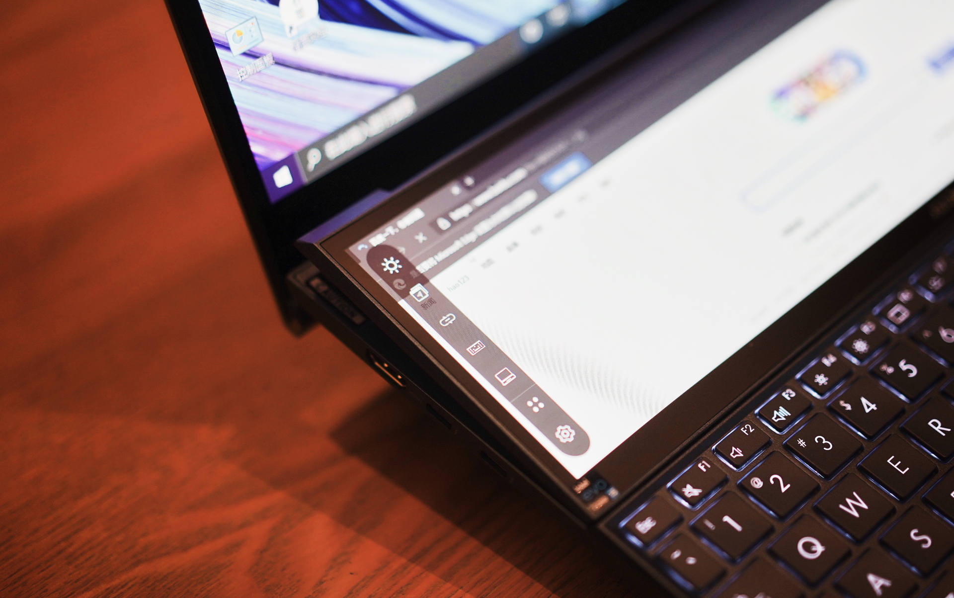 华硕灵耀x双屏笔记本到底怎么用,华硕灵耀x双屏笔记本评测