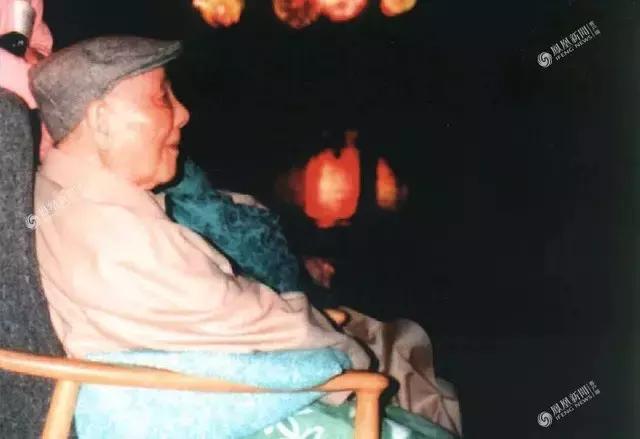 今天他115岁了,*小平邓**人生的40个瞬间