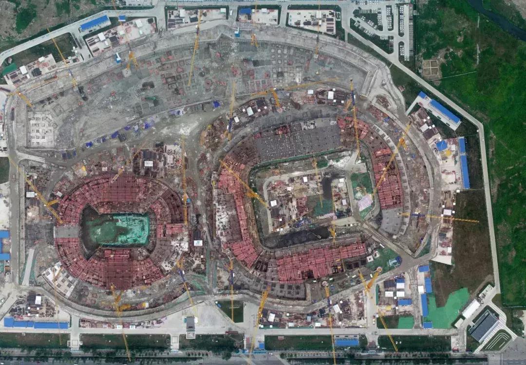 凤凰山体育中心建成后排名,凤凰山体育中心多久修好的