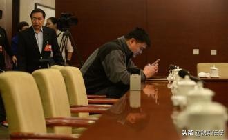 足球需要用小球练球感,足球一定要练球性