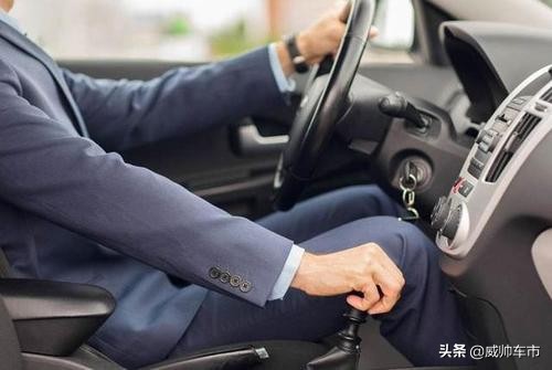 新手开车15条实战技巧,新手开车61个技巧视频