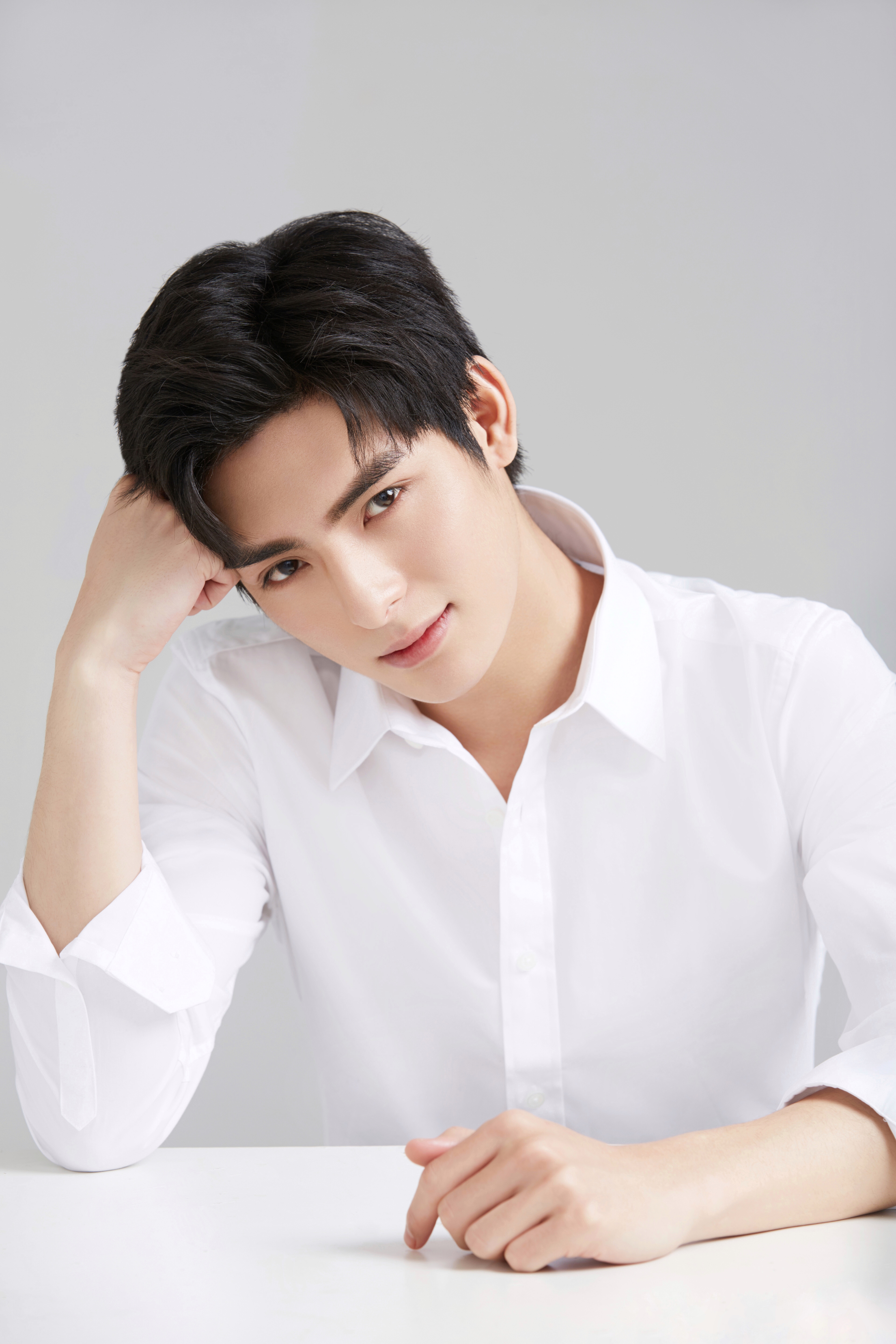 魅力十足十大男星,10位辽宁与四川的男星对比