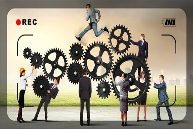 40岁选择稳定工作还是创业,40到50岁找工作还是自己创业