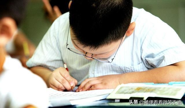 二年级成绩优秀，想未来一路读重点，奥数和新概念何时开始？