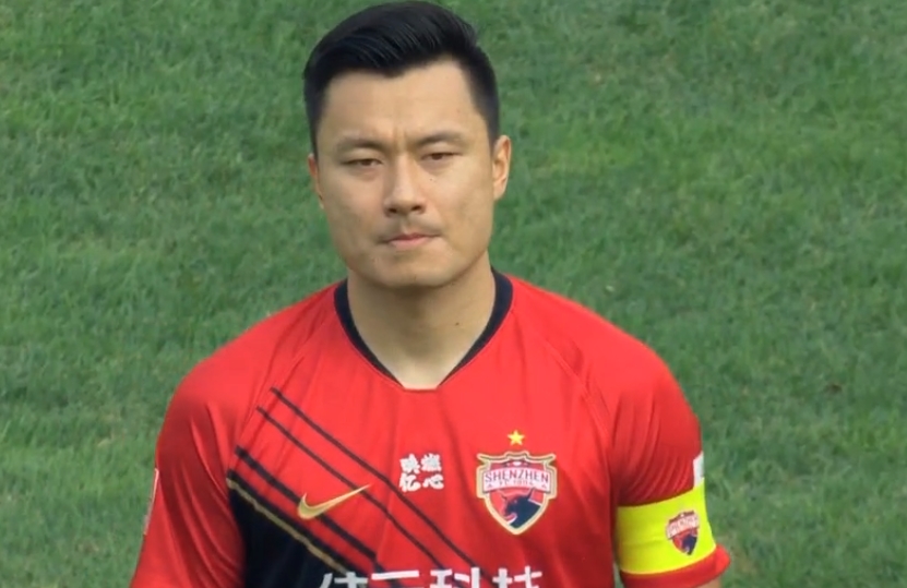 恒大当红国脚4场狂轰5球,34岁老国脚回归弥补恒大阵容短板