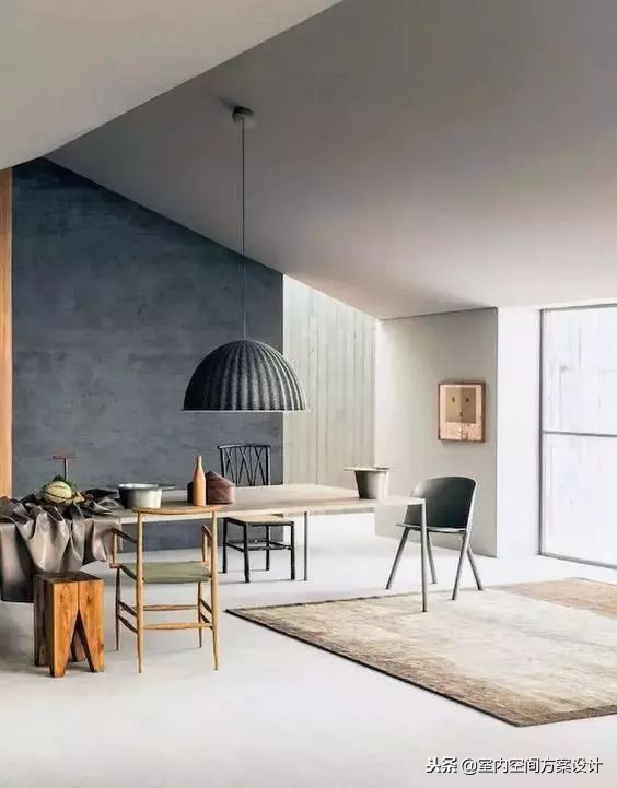 高强度自流平水泥施工方法,彩色水泥自流平地面施工视频